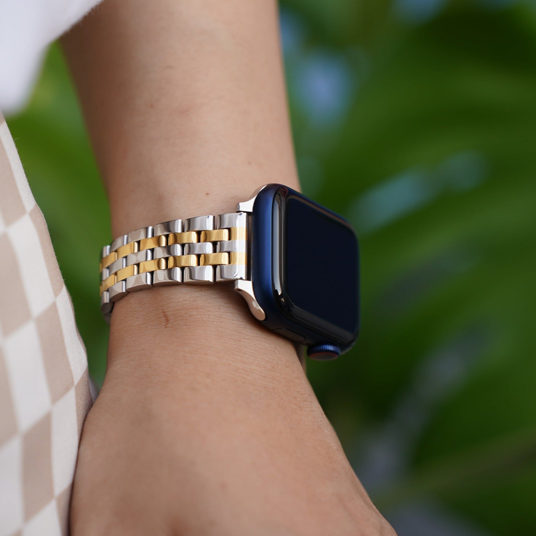 Feminine Exclusive 5-Link Apple Watch Band